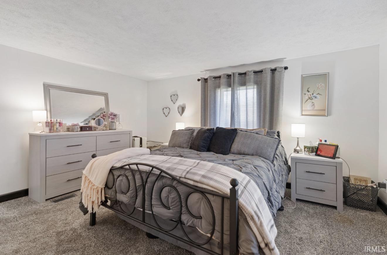 3395 W Crystal Lake Road Warsaw IN 46580