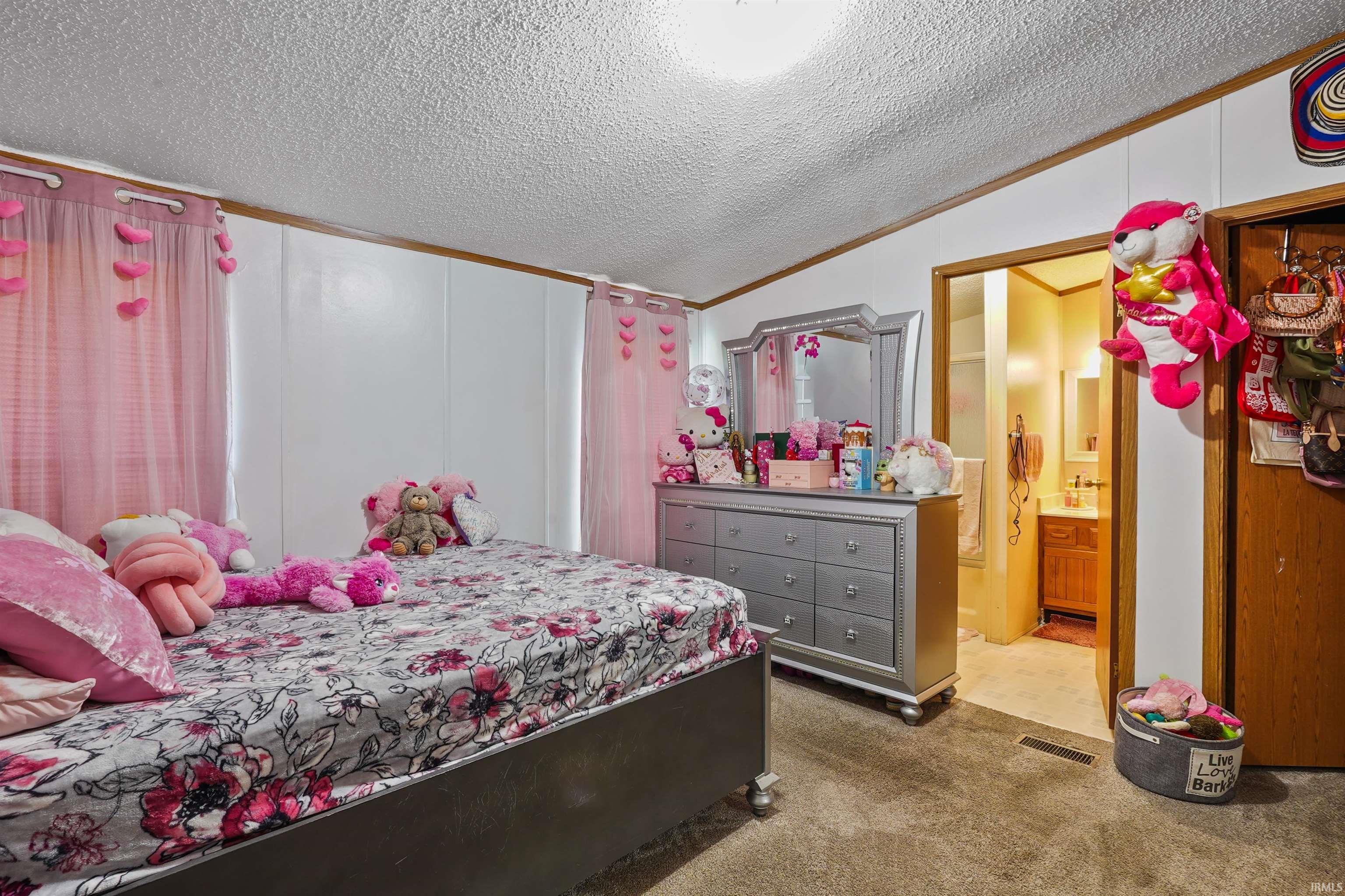 711 Arehart Street Goshen IN 46528
