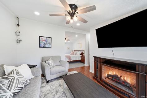 2394 S 400 W Warsaw IN 46580