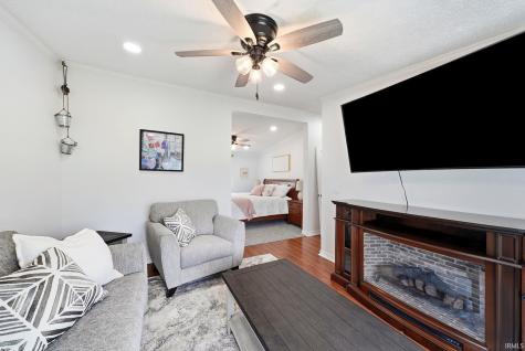 2394 S 400 W Warsaw IN 46580