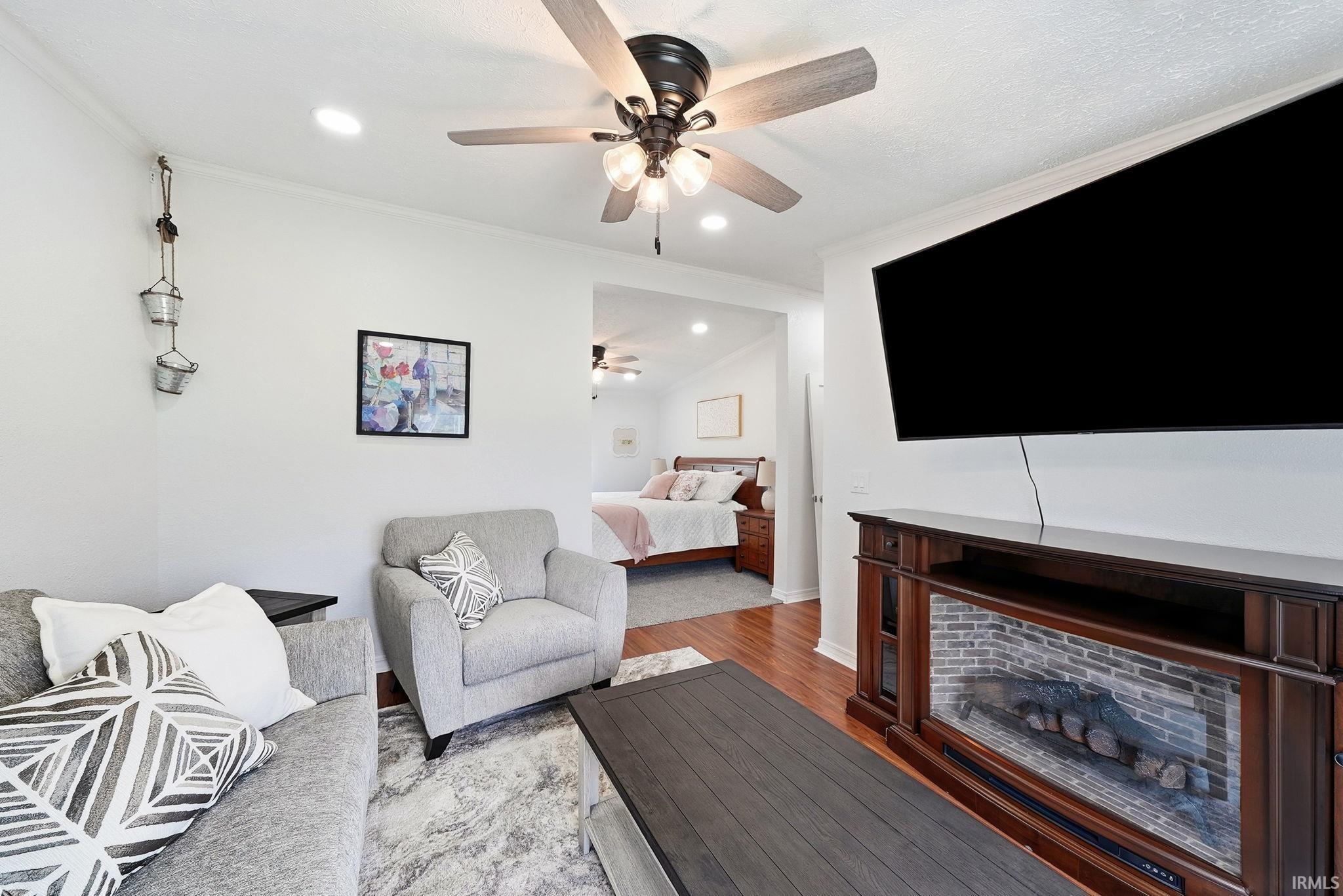 2394 S 400 W Warsaw IN 46580