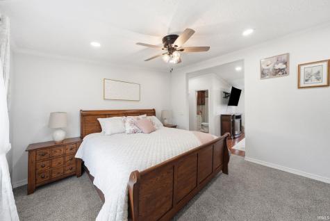 2394 S 400 W Warsaw IN 46580