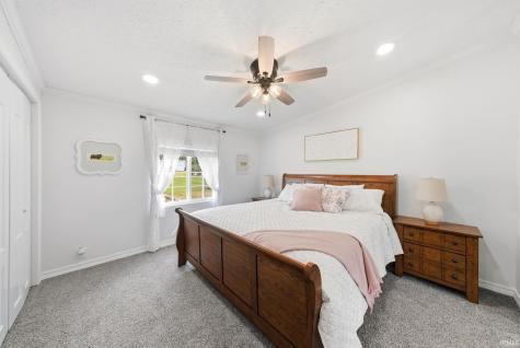 2394 S 400 W Warsaw IN 46580