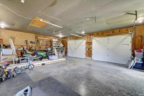 8110 Switchboard Road Spencer IN 47460