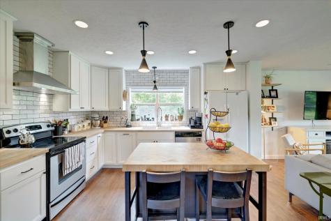 8110 Switchboard Road Spencer IN 47460