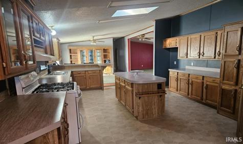 559 E Jefferson Street Frankfort IN 46041