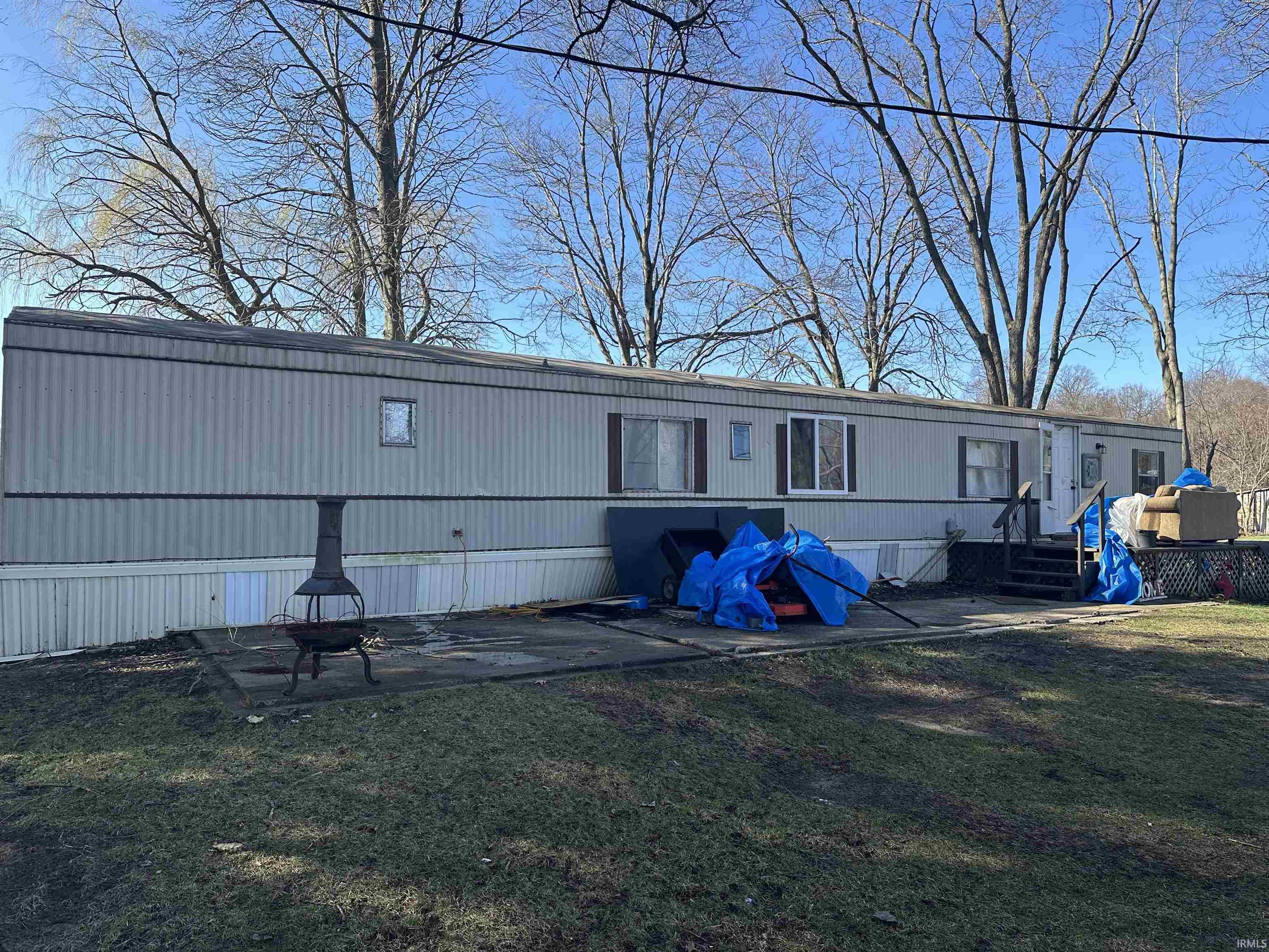 1125 E 400 South Knox IN 46534