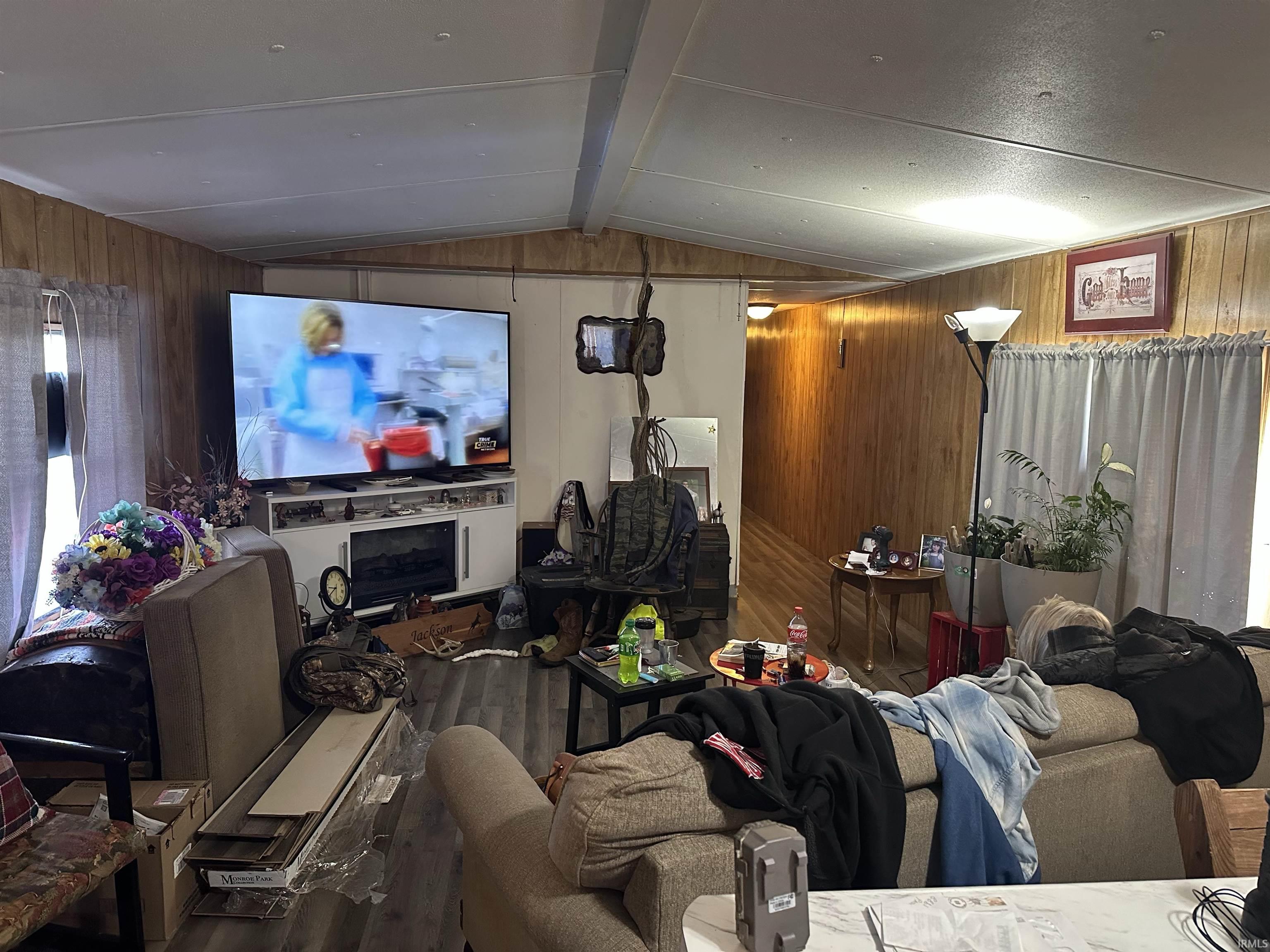 1125 E 400 South Knox IN 46534