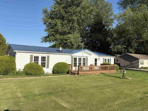 6079 N Lake Road 67 East Road Monticello IN 47960