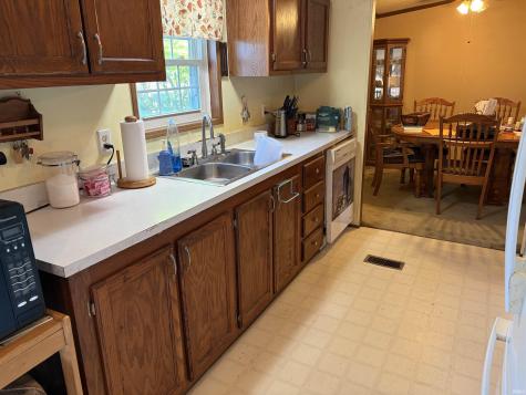 6079 N Lake Road 67 East Road Monticello IN 47960