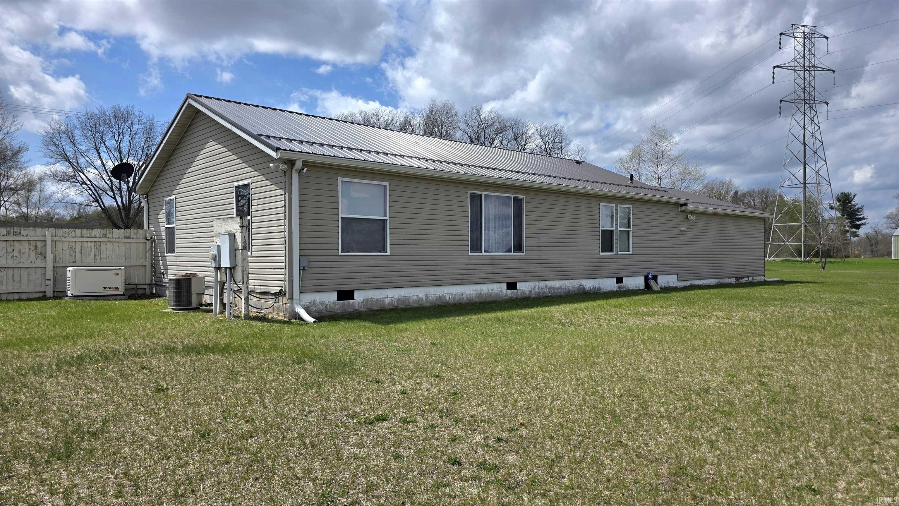 11580 E 900 S Road Culver IN 46511