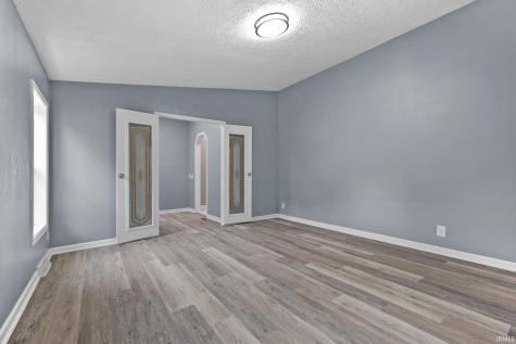 101 Clayton Street Rochester IN 46975
