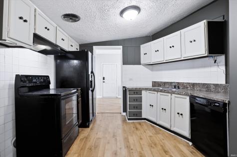 320 W Ash Street Jamestown IN 46147