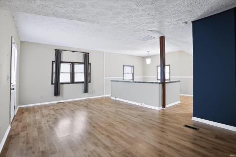 320 W Ash Street Jamestown IN 46147