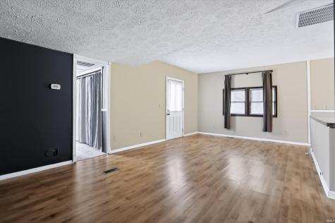 320 W Ash Street Jamestown IN 46147