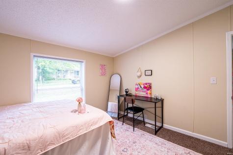 301 S Jefferson Street Knightstown IN 46148