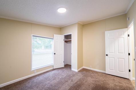 301 S Jefferson Street Knightstown IN 46148