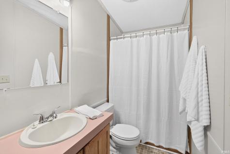3748 W 100n Warsaw IN 46580