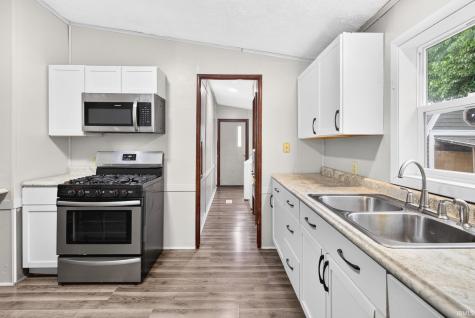 3748 W 100n Warsaw IN 46580