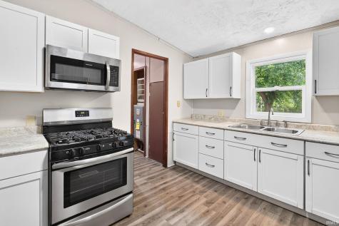 3748 W 100n Warsaw IN 46580