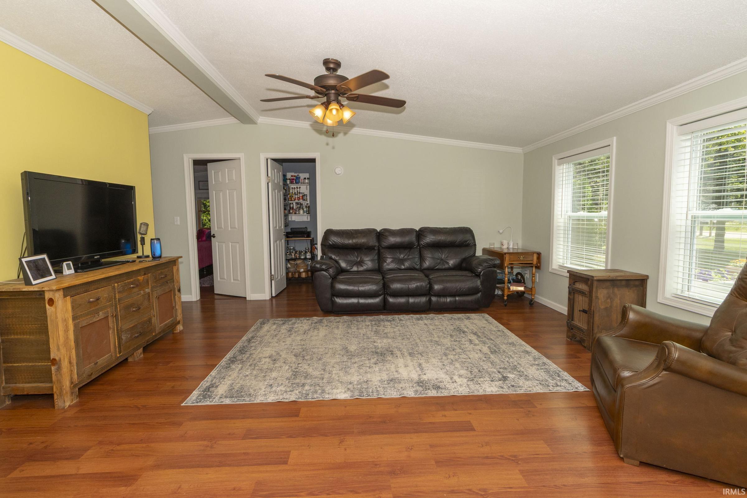 27683 Plainfield Drive Elkhart IN 46514