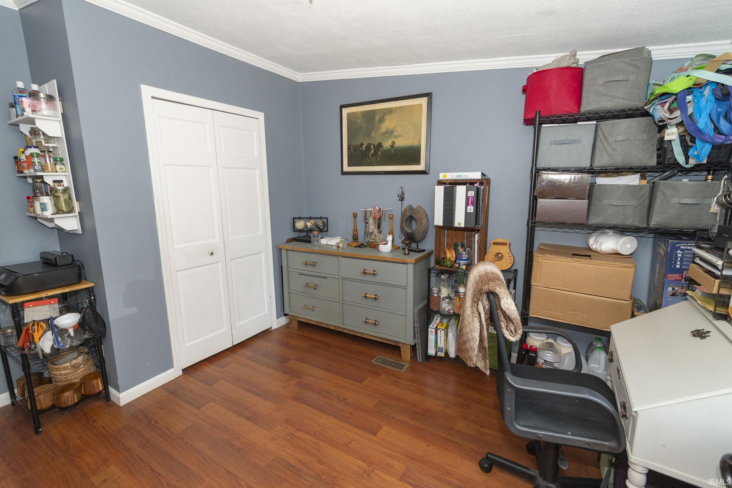 27683 Plainfield Drive Elkhart IN 46514