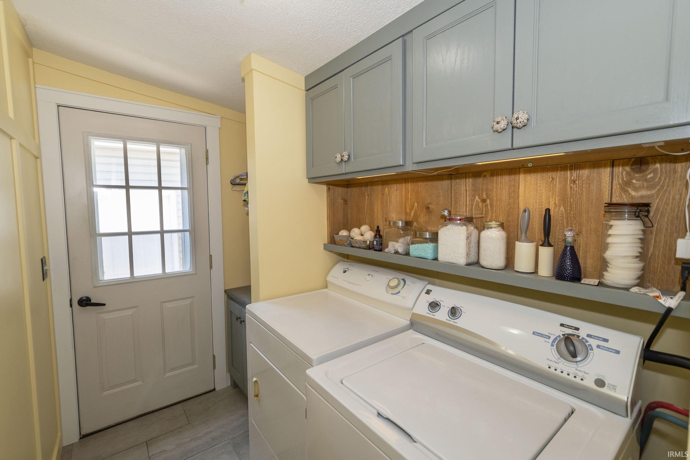 27683 Plainfield Drive Elkhart IN 46514