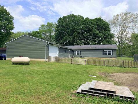 5052 East Country Club Road Logansport IN 47947