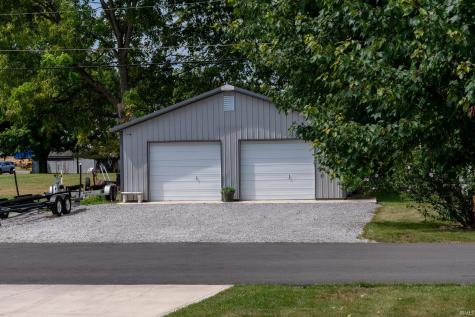 812 S Lakeside Drive Syracuse IN 46567