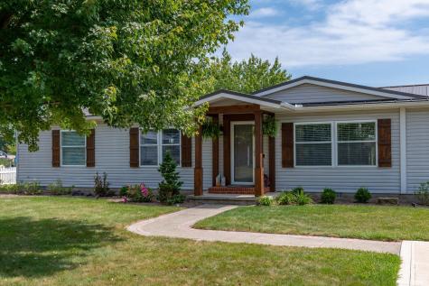812 S Lakeside Drive Syracuse IN 46567