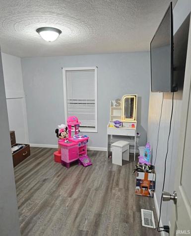 8261 E Monroe Street Dugger IN 47848