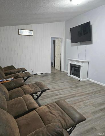 8261 E Monroe Street Dugger IN 47848