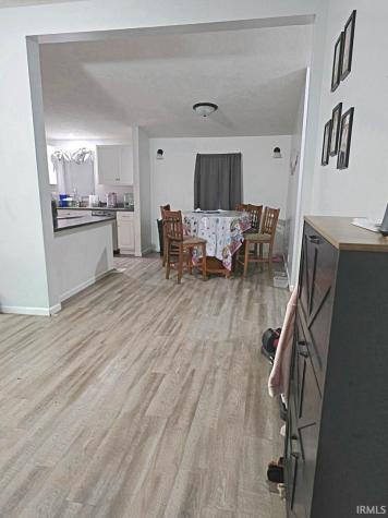 8261 E Monroe Street Dugger IN 47848
