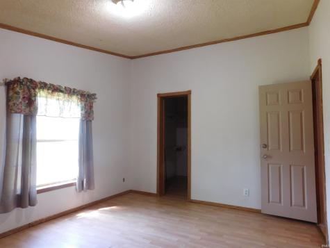9100 S County Road 750 Daleville IN 47334