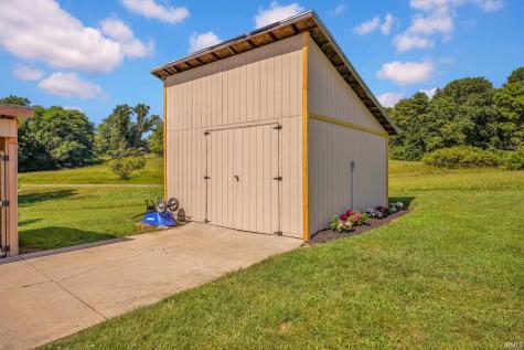 4360 Gilmore Road Spencer IN 47460