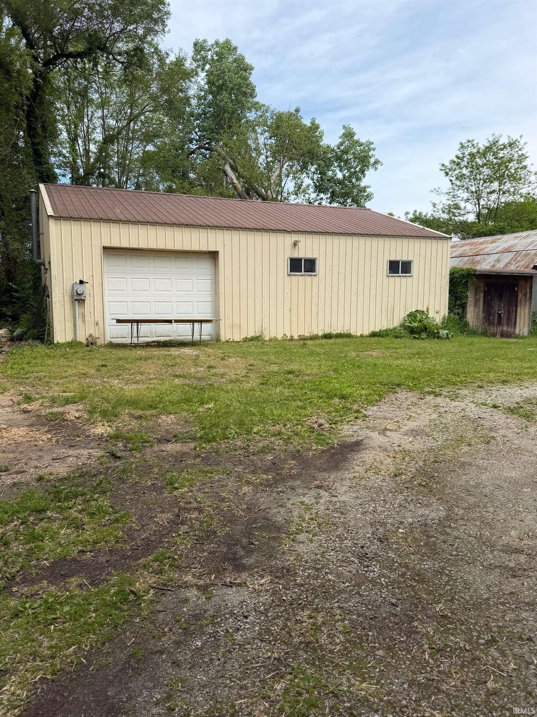 20634 4 B Rd Avenue Walkerton IN 46574
