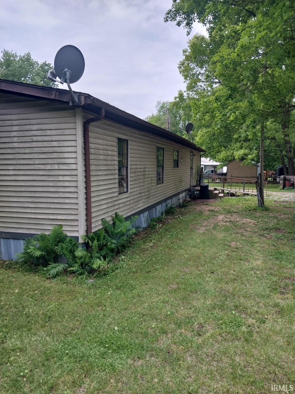 20634 4 B Rd Avenue Walkerton IN 46574
