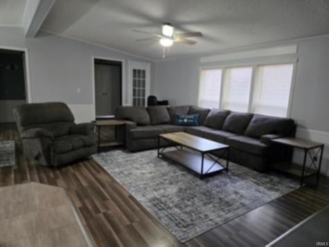 610 S Third Street Dugger IN 47848