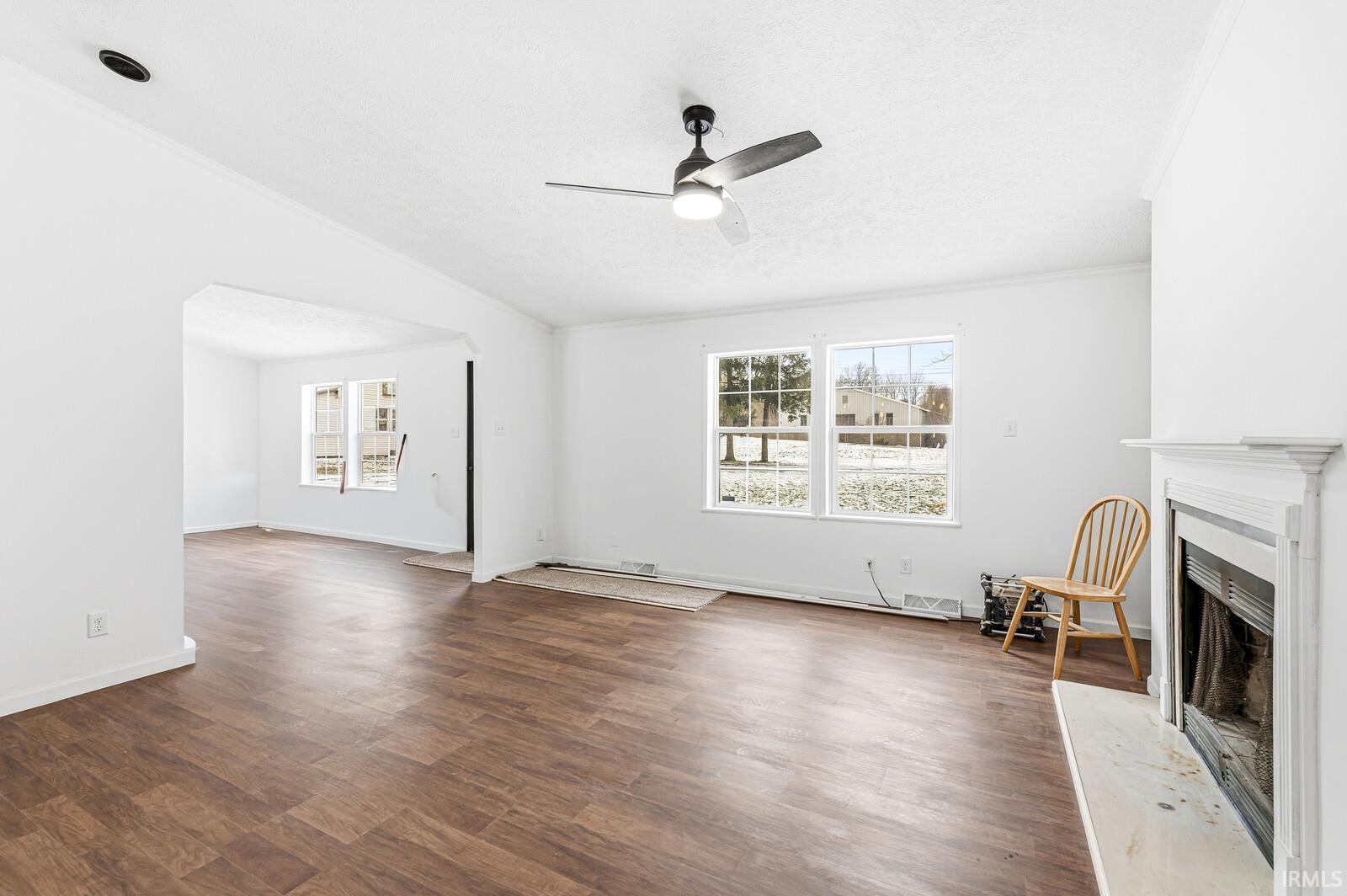 1628 S Spring Street Mishawaka IN 46544
