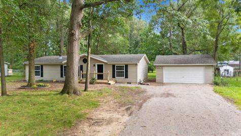 8875 E 710 N Fremont IN 46737