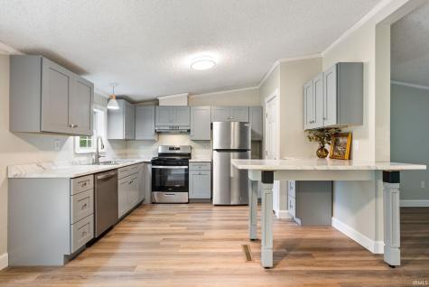 8875 E 710 N Fremont IN 46737