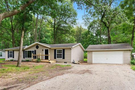 8875 E 710 N Fremont IN 46737