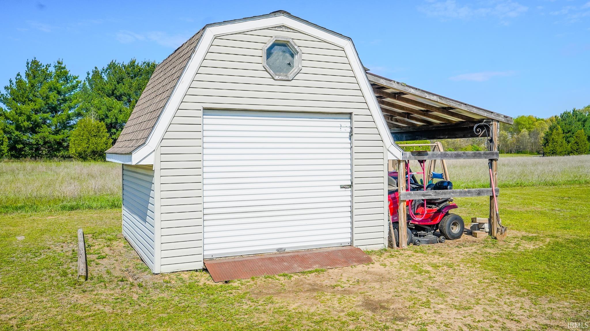 2090 W 800 S North Judson IN 46366