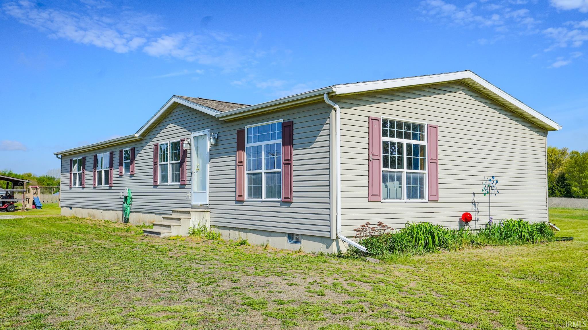 2090 W 800 S North Judson IN 46366