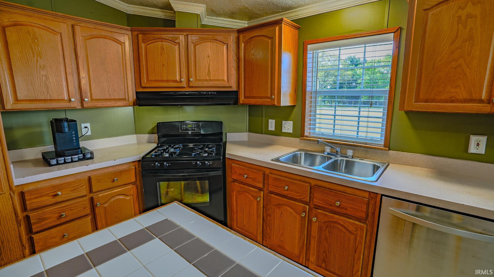 2090 W 800 S North Judson IN 46366