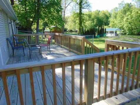 3662 E Lake Rd 28w Avenue Monticello IN 47960