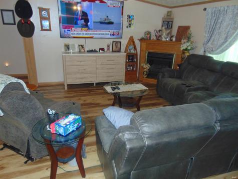 3662 E Lake Rd 28w Avenue Monticello IN 47960