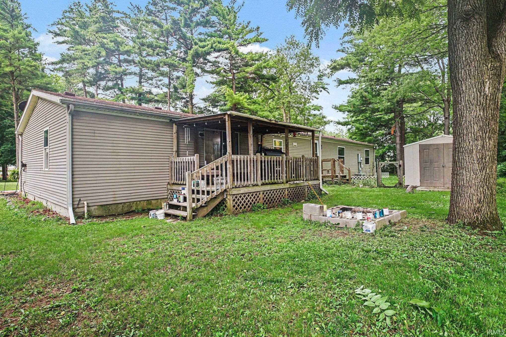 2656 E Evergreen Drive Warsaw IN 46582