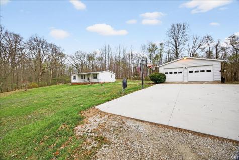 745 Vinegar Hill Road Bedford IN 47421