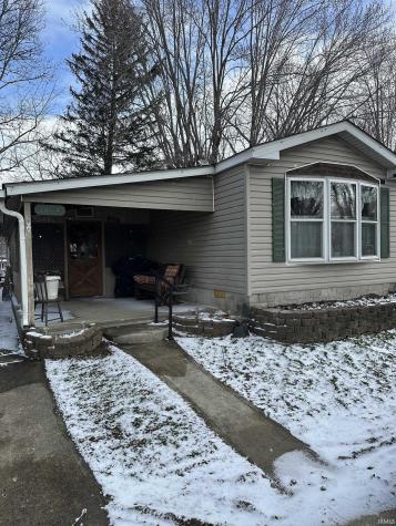 1004 Van Bibber Lake Estates Greencastle IN 46135